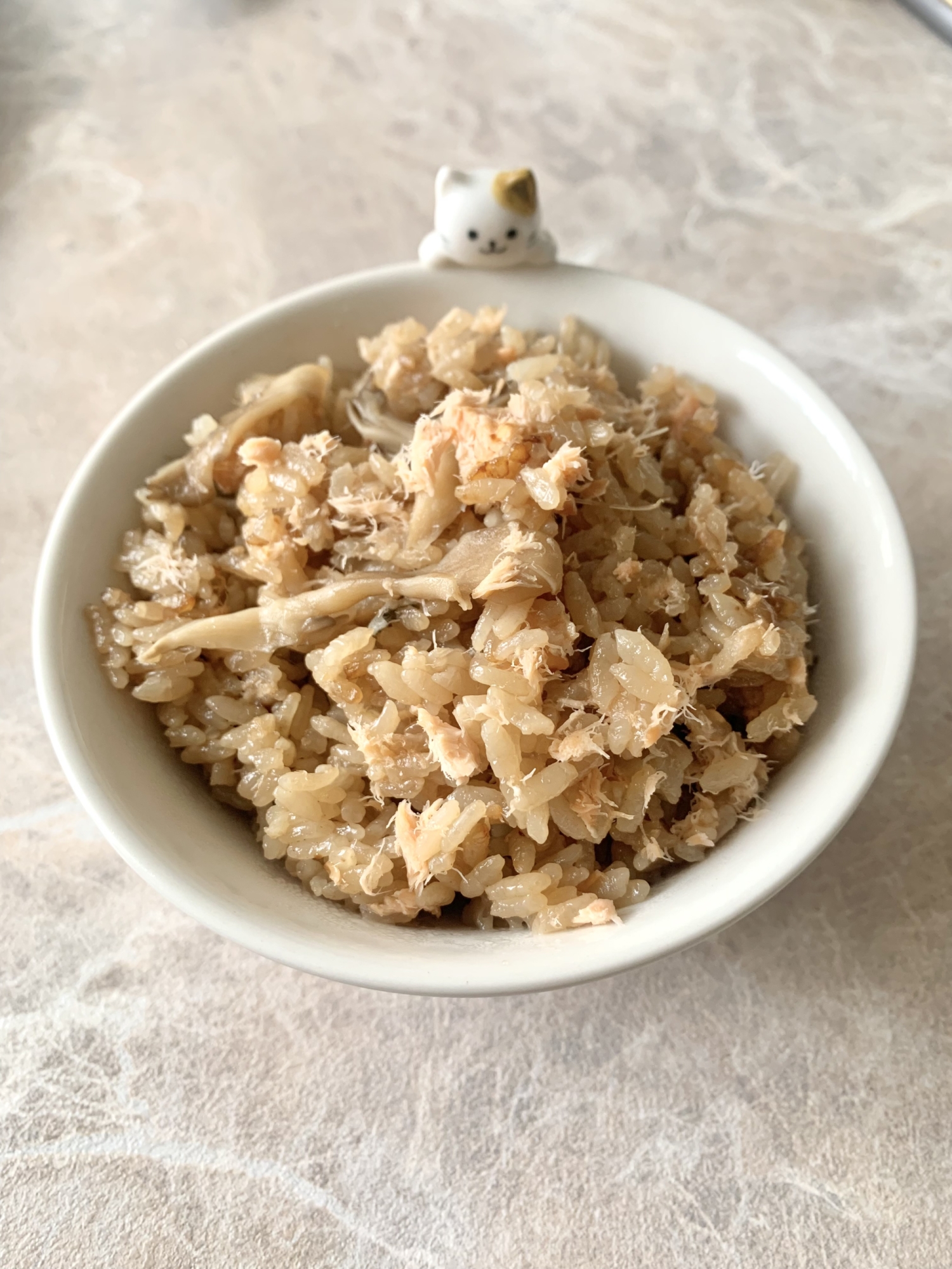 秋鮭と舞茸の炊き込みご飯