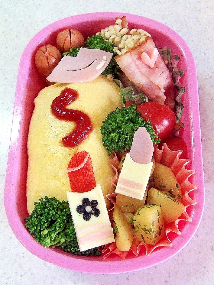 幼稚園弁当　キャラ弁　オムライス　ルージュ弁当