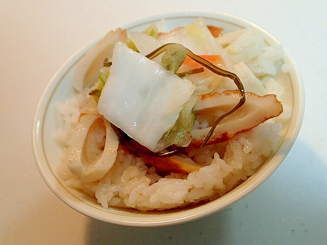 麺つゆ山葵で　竹輪と白菜漬けのごはん