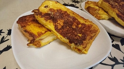 8枚切食パンとスライスチーズで作りました。美味しかったです。