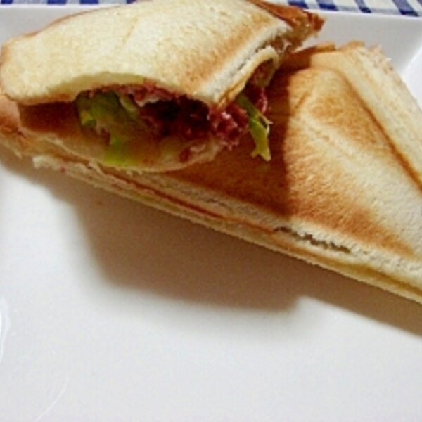 コンビーフとキャベツのホットサンド レシピ 作り方 By 四月のヒーロー 楽天レシピ コンビーフとキャベツのホットサンド レシピ 作り方 By 四月のヒーロー 楽天レシピ