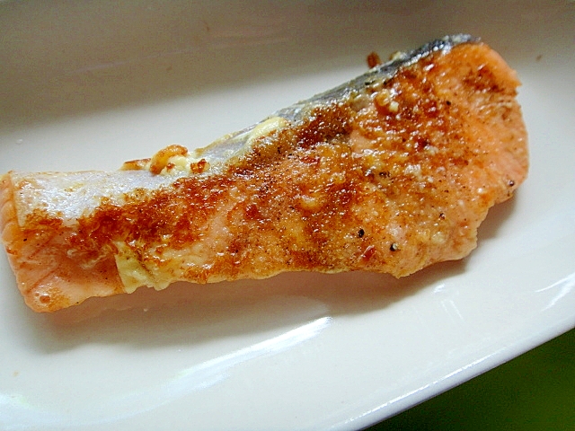 鮭のスパイシーマヨ焼き