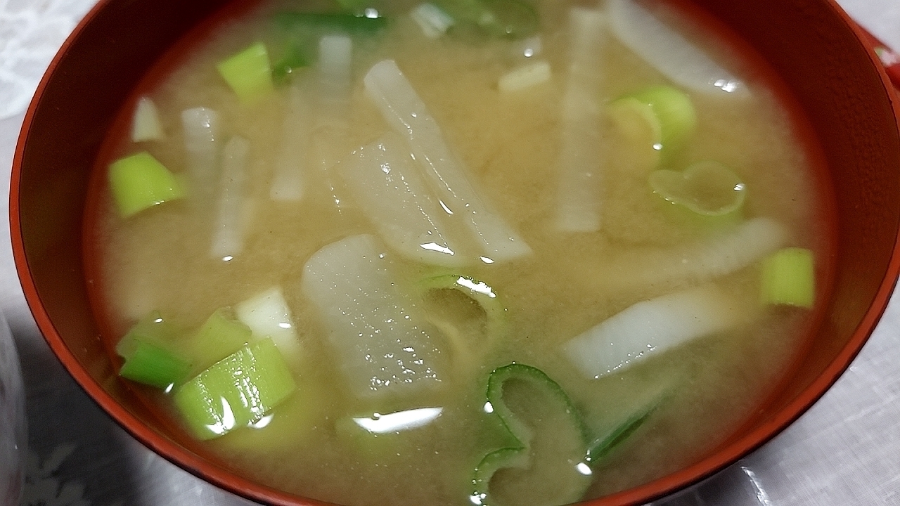 大根とネギのお味噌汁