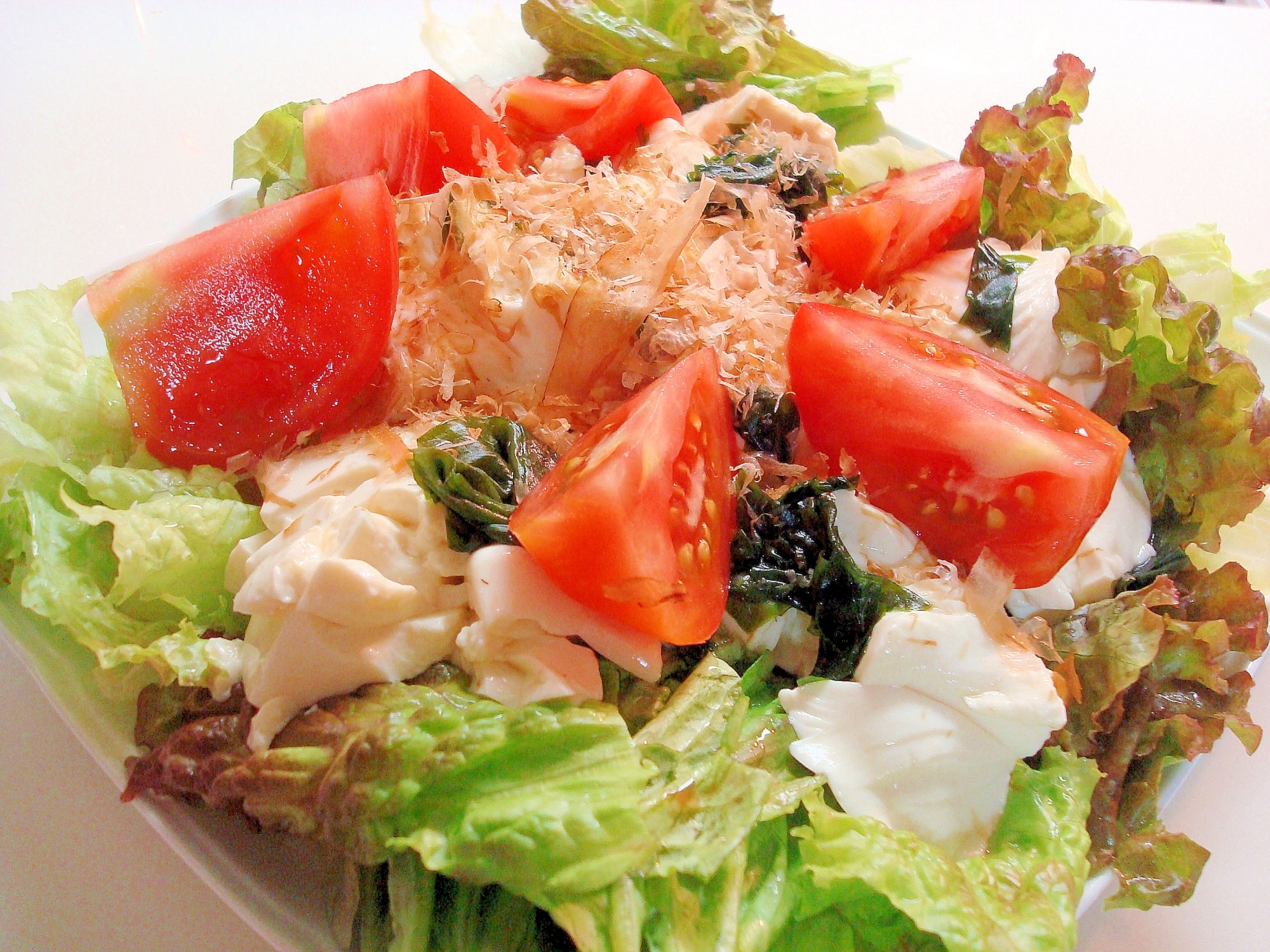 豆腐サラダ 今宵 21時から配信の YouTube kohkentetsu kitchenは？ . 「デパ
