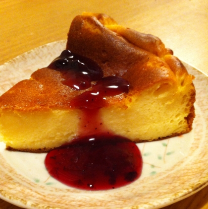 チーズケーキっぽいけどあっさりしてておいしかったでーす‼超簡単だったのでまた作ります。