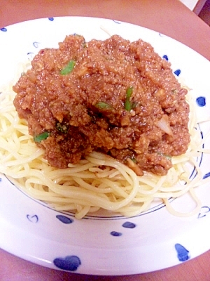 おからと焼きそば麺deなんちゃってジャージャー麺