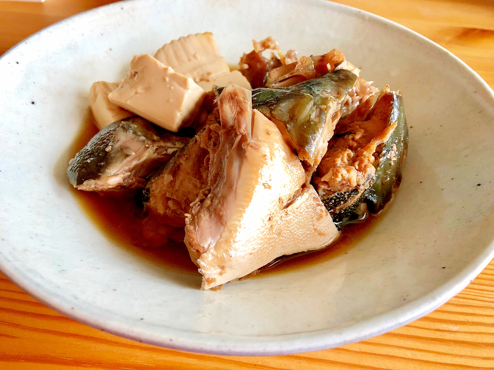 ご飯がススム‼️☆ぶりのあら炊き