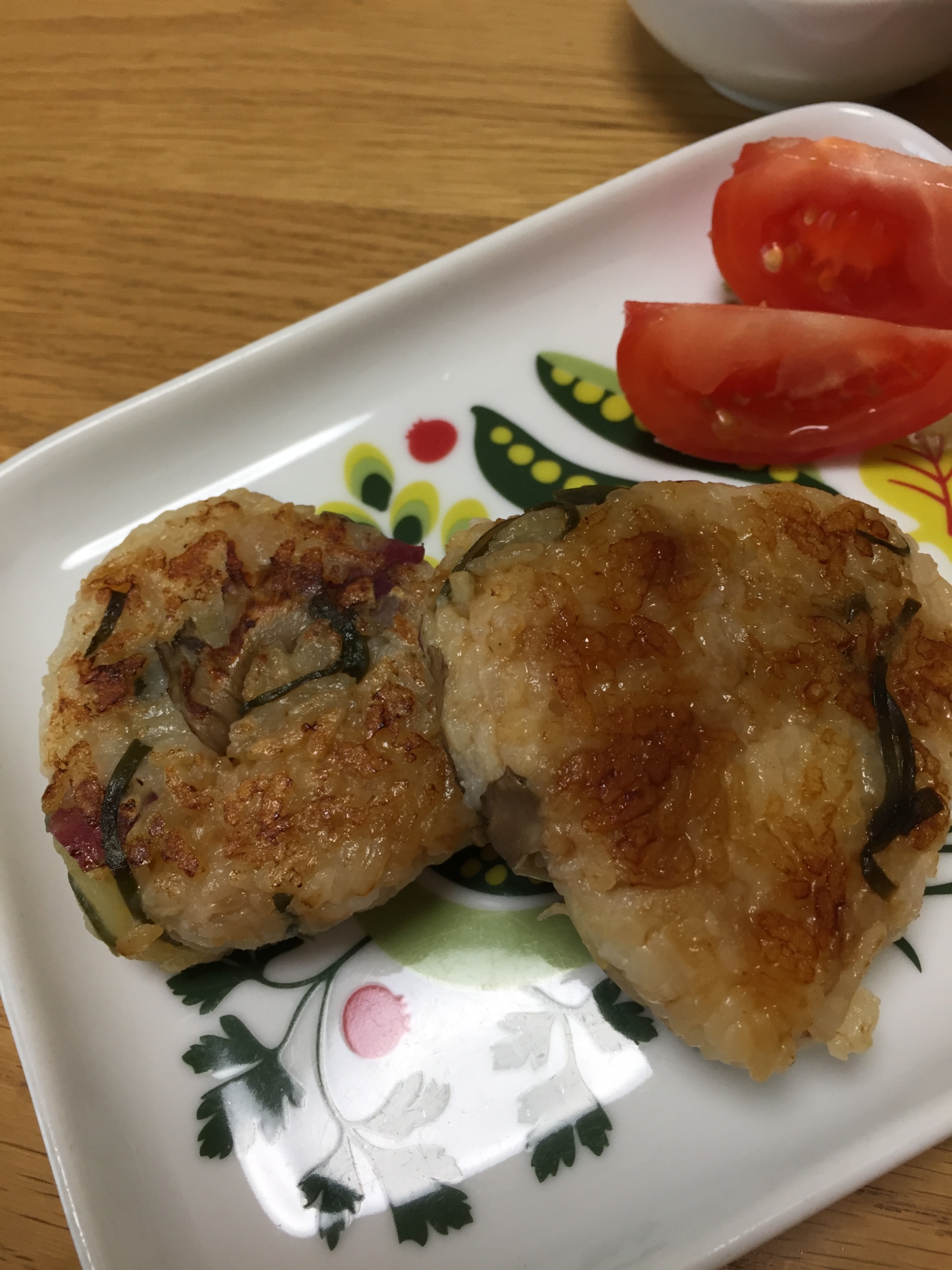 炊き込みご飯リメイク♪焼きおにぎり