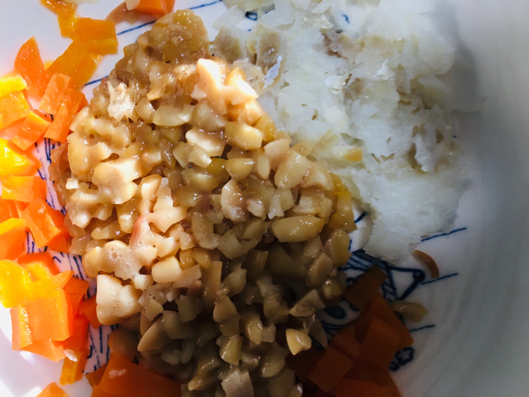 ⁑離乳食カミカミ期⁑納豆とたらのサラダ