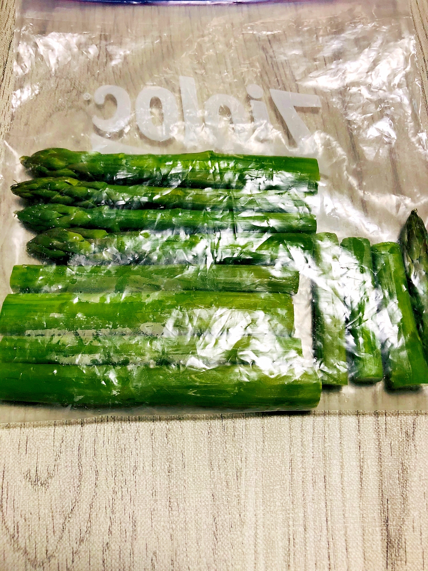 レンジで簡単 アスパラの冷凍保存 レシピ 作り方 By Hamupi Ti Zu 楽天レシピ