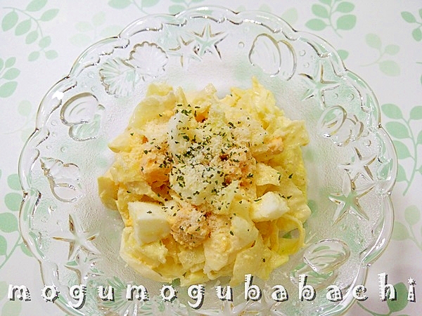 キャベツと卵のマヨチーズサラダ