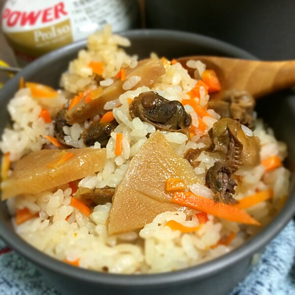 山ごはん 赤貝と筍の缶詰 炊き込み御飯 レシピ 作り方 By てんどん0508 楽天レシピ 山ごはん 赤貝と筍の缶詰 炊き込み御飯 レシピ 作り方 By てんどん0508 楽天レシピ