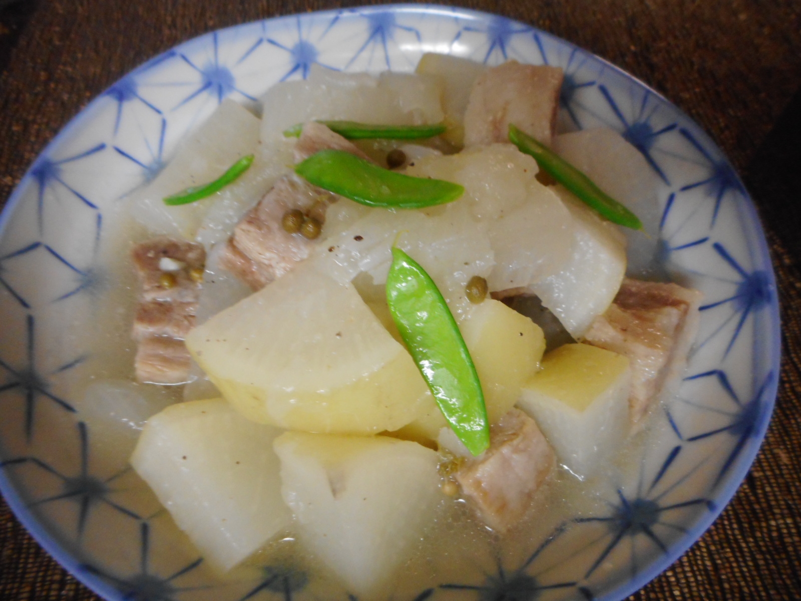 豚バラと大根とタマネギの山椒塩煮