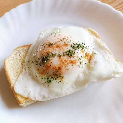 カレー味、スパイシーで良いですね♪
食パンで美味しく頂きました(*^-^*)