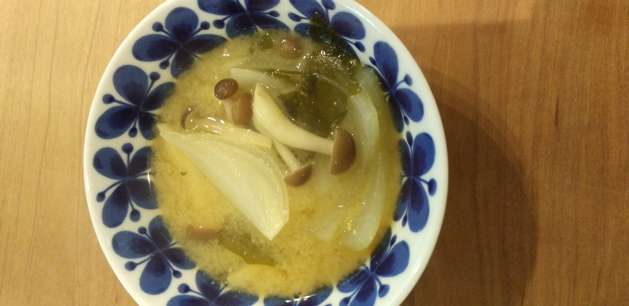 玉ねぎのみそ汁