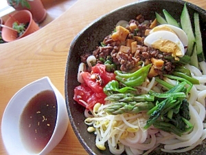 肉味噌筍麵つゆ野菜うどん