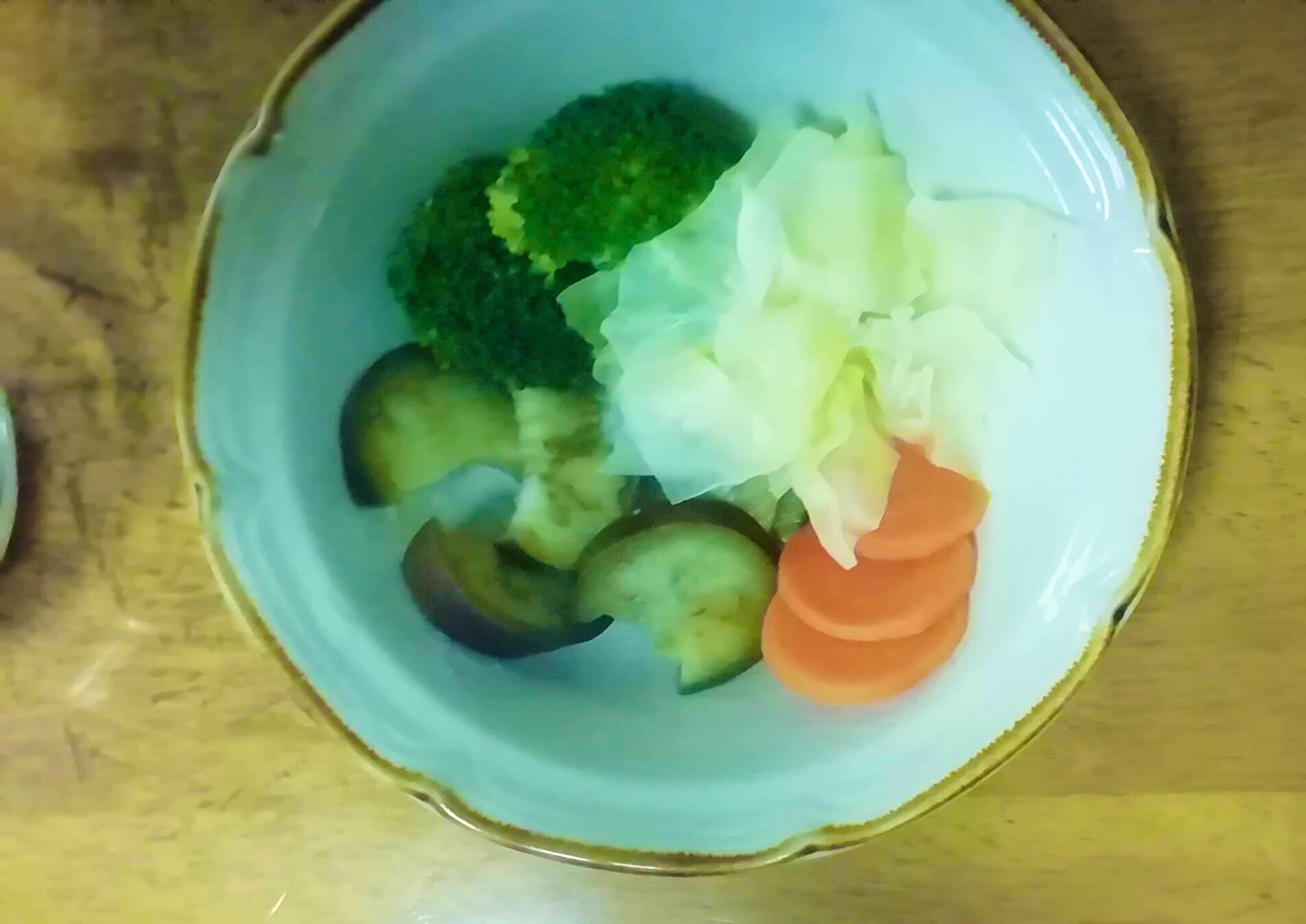 温野菜と胡麻味噌だれ