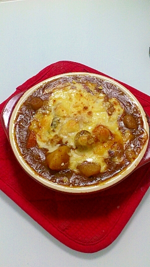 余ったカレーで!とろ~り焼きチーズカレー♪
