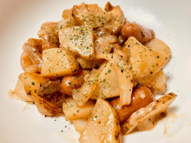 チーズのとろみが絶妙なジャーマンポテト