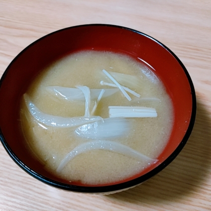 えのき&葉玉葱の味噌汁