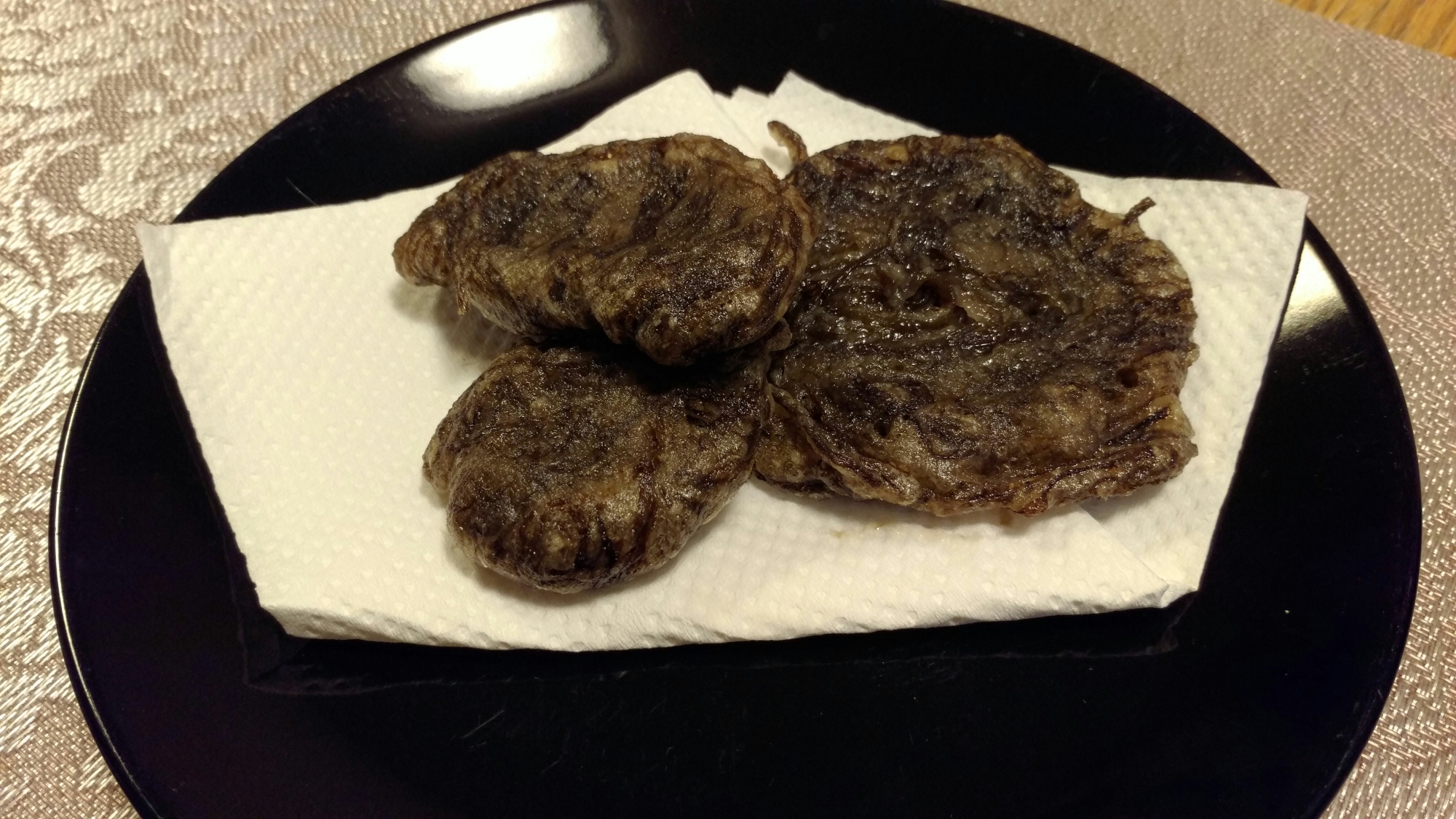 梅昆布茶で風味抜群!もずくの天ぷら