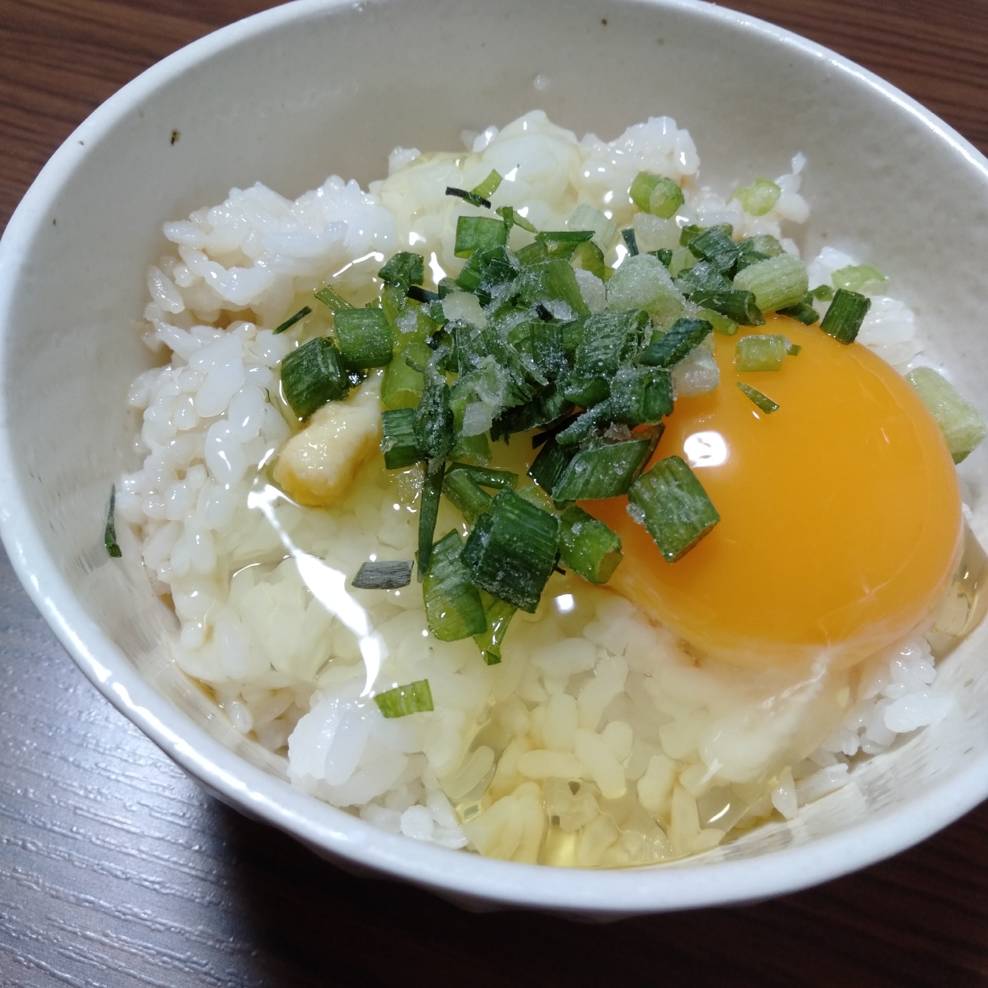 生姜でさっぱり、麺つゆ卵かけご飯