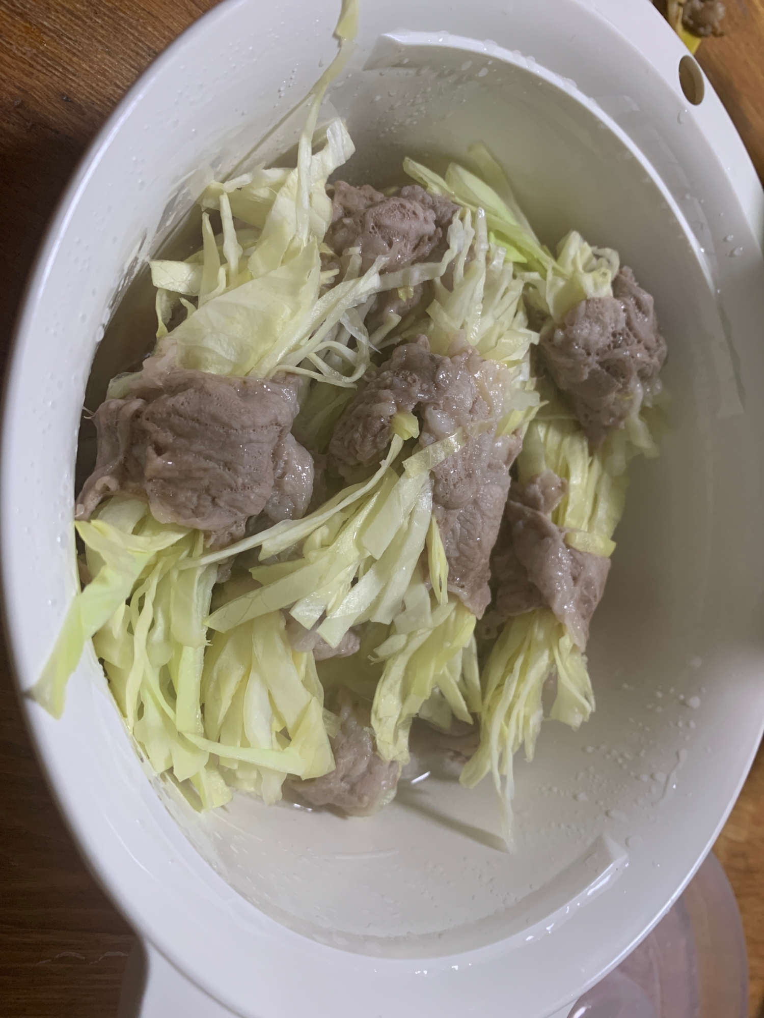 電子レンジで簡単♪ キャベツの豚肉巻き