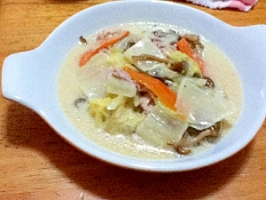 白菜と豚肉のクリームスープ煮