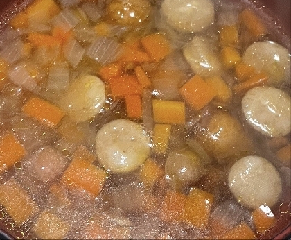 ビーフコンソメスープ 野菜スープ