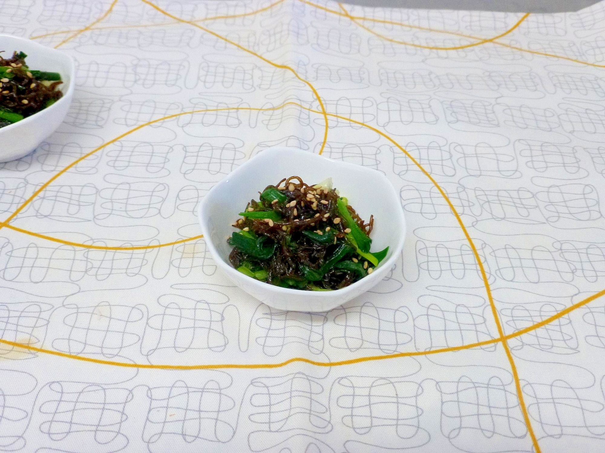 もずくと小葱の炒め物