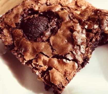 たっぷりクルミのブラウニー
