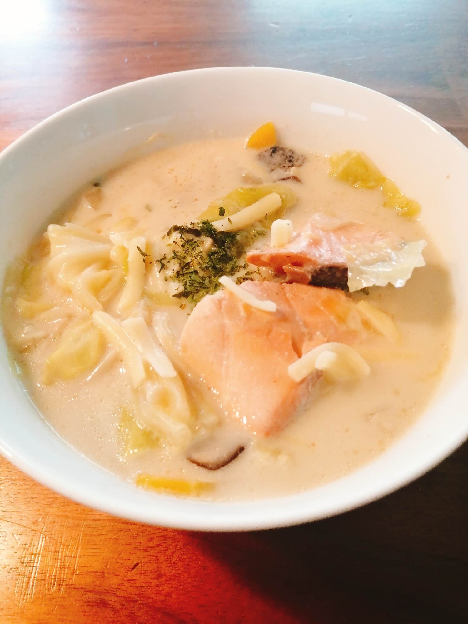 鮭の豆乳スープ