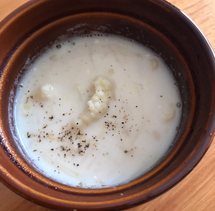 カリフラワーとえのきの豆乳スープ