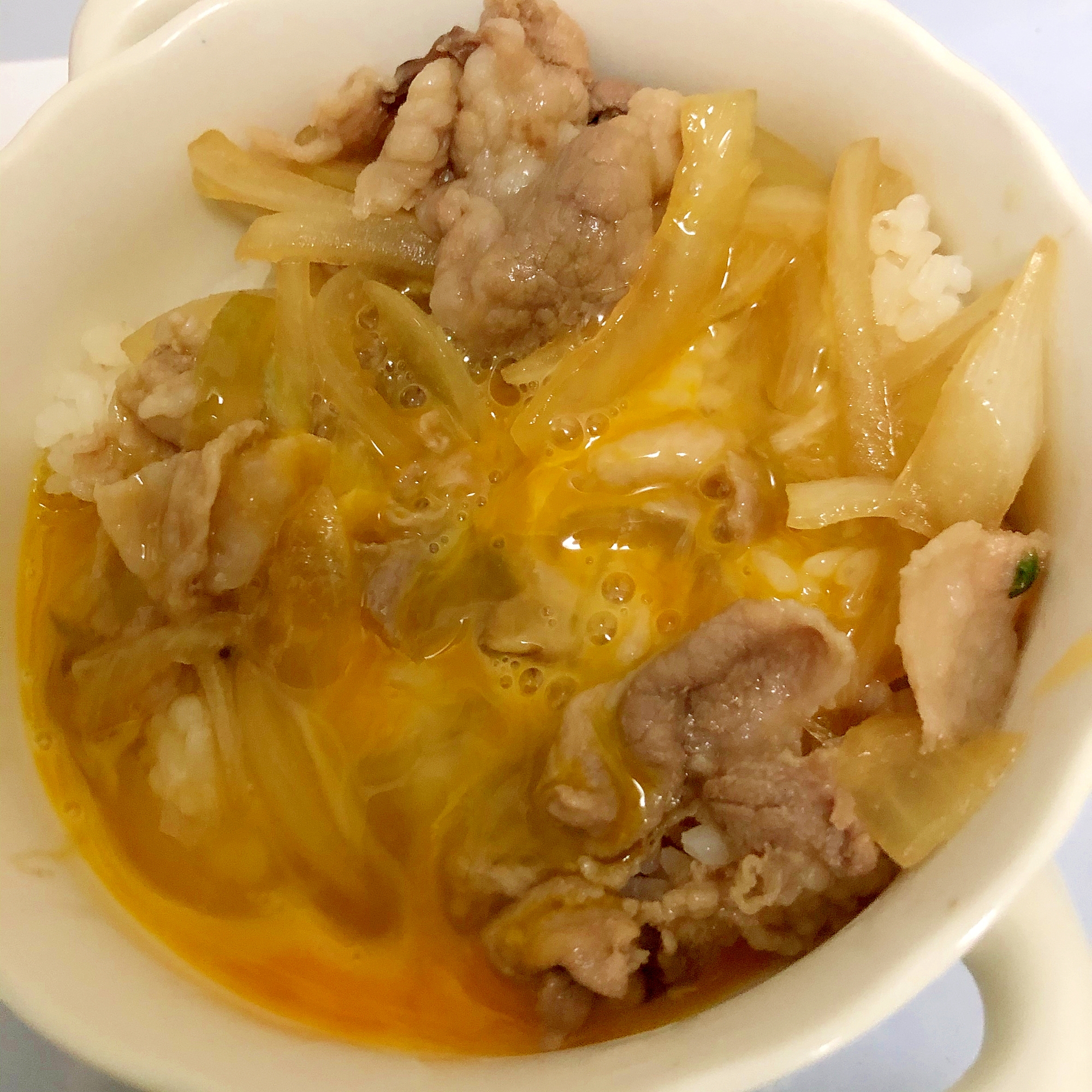 卵かけの牛丼