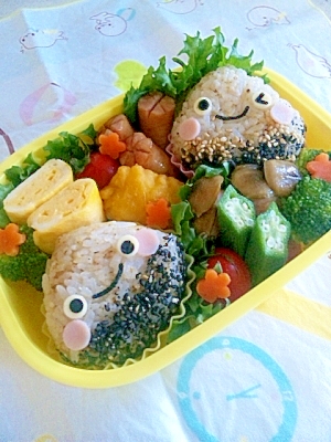 簡単キャラ弁 くりっ子オニギリ弁当 レシピ 作り方 By Cherry05 楽天レシピ 簡単キャラ弁 くりっ子オニギリ弁当 レシピ 作り方 By Cherry05 楽天レシピ