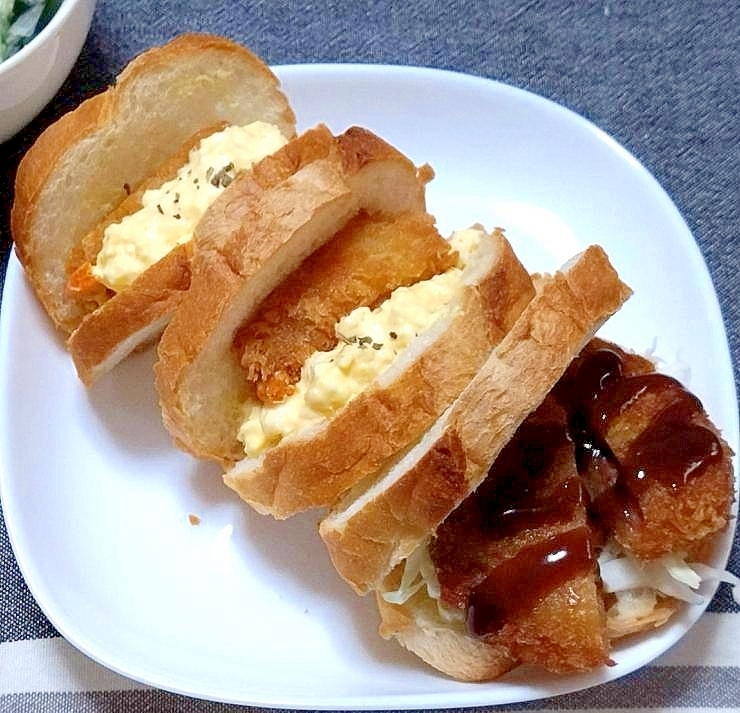エビフライ＆卵ペーストとメンチカツのバゲットサンド