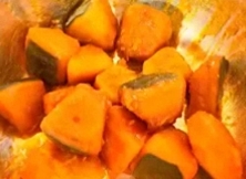 砂糖なし✿⁠みりん黒酢めんつゆ✿⁠炊飯器で南瓜煮