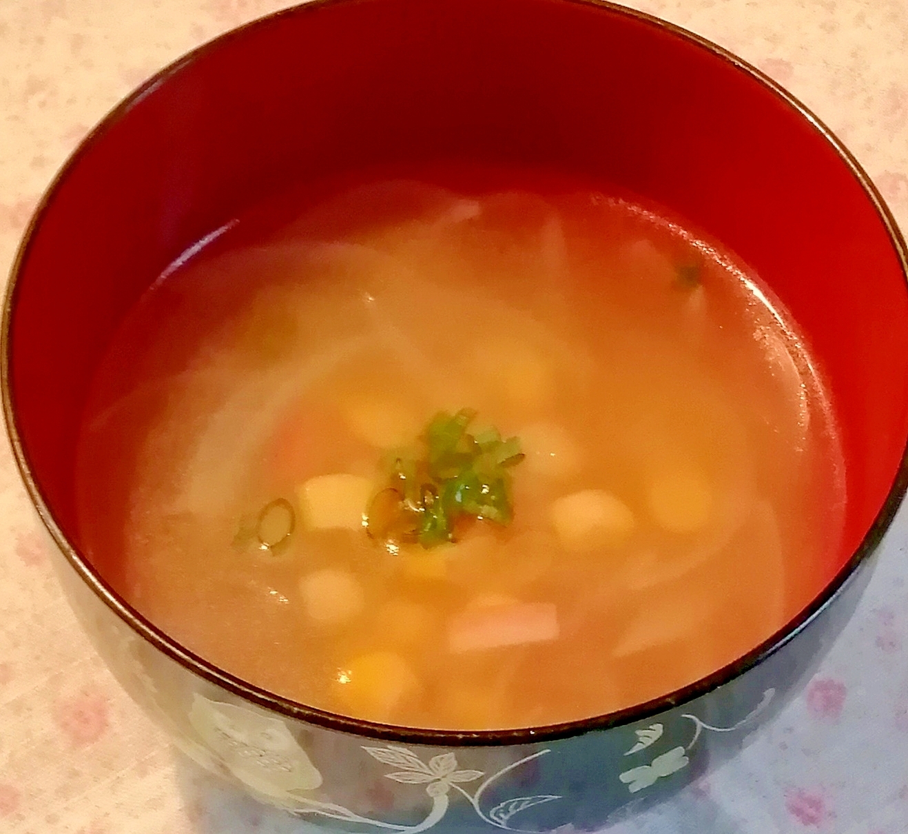 缶詰コーンと玉ねぎの中華スープ♡時短