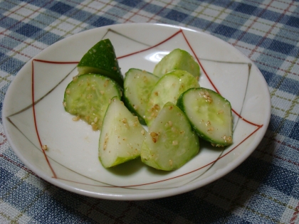 大好きな味です❤貰った大量のキューリの消費に大助かり♬
ありがとう(^^)