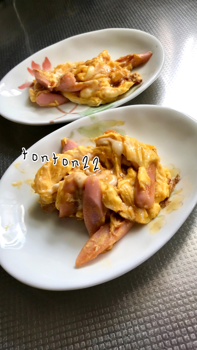 簡単！卵と魚肉ソーセージの甘辛炒め☆