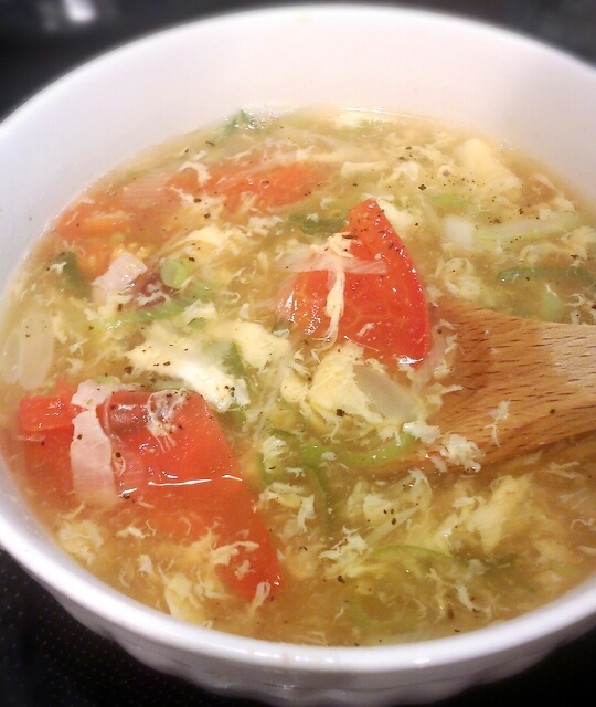 さっぱり!トマトの酸ラ-タンスープ