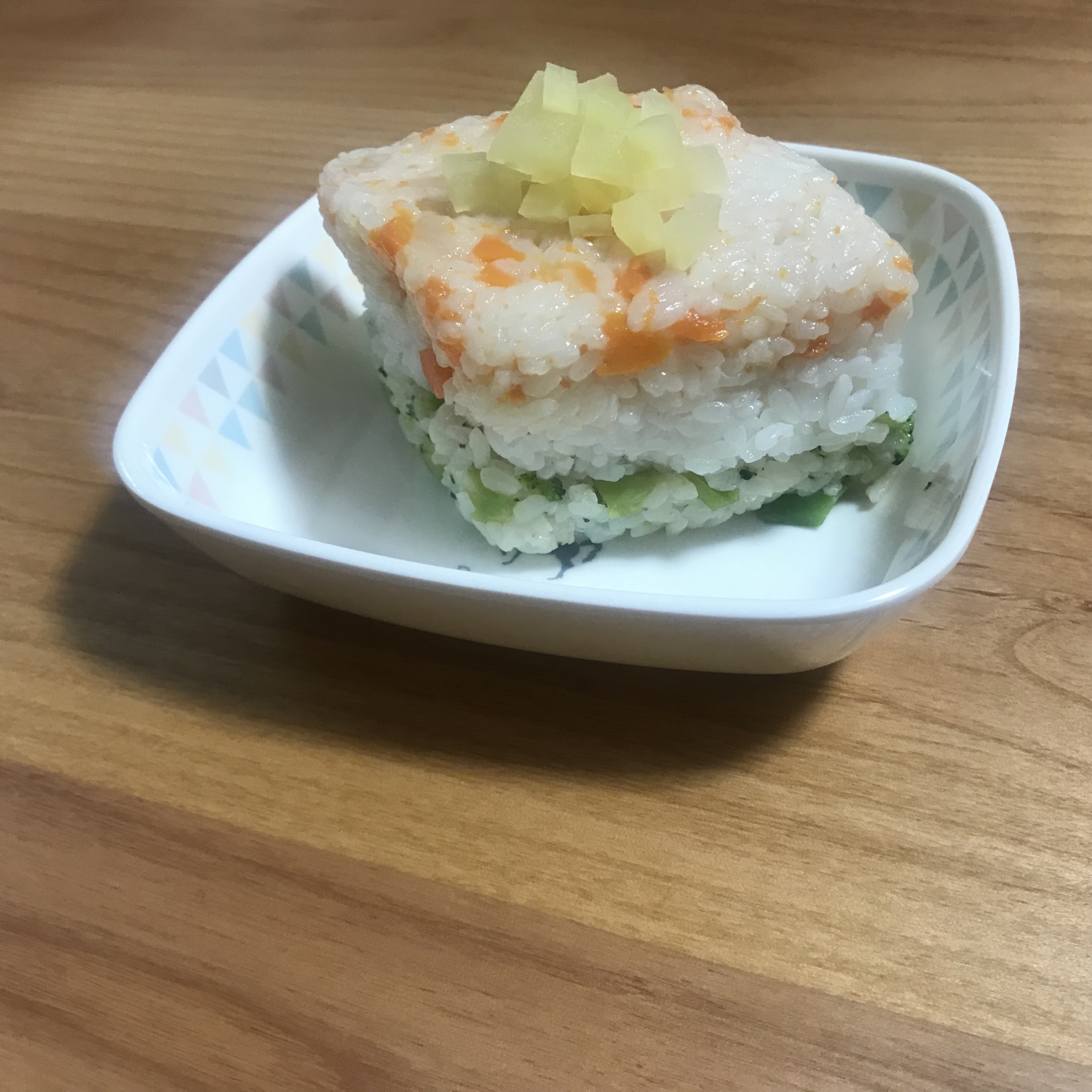 1歳半！好き嫌いの激しい娘のひなまつり風混ぜご飯