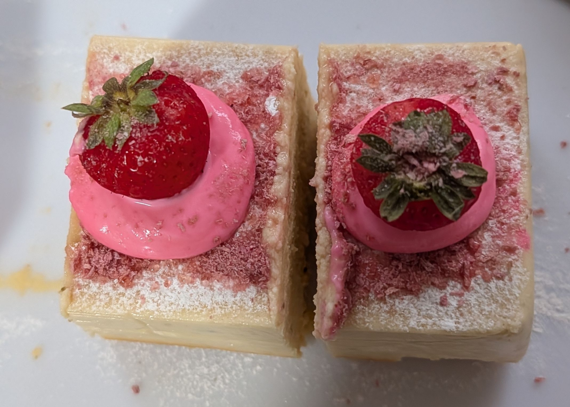桜のチーズケーキ
