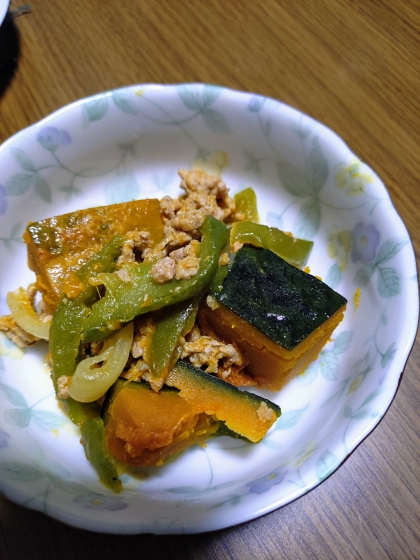 ご飯がすすむ☆挽き肉とかぼちゃの甘辛炒め