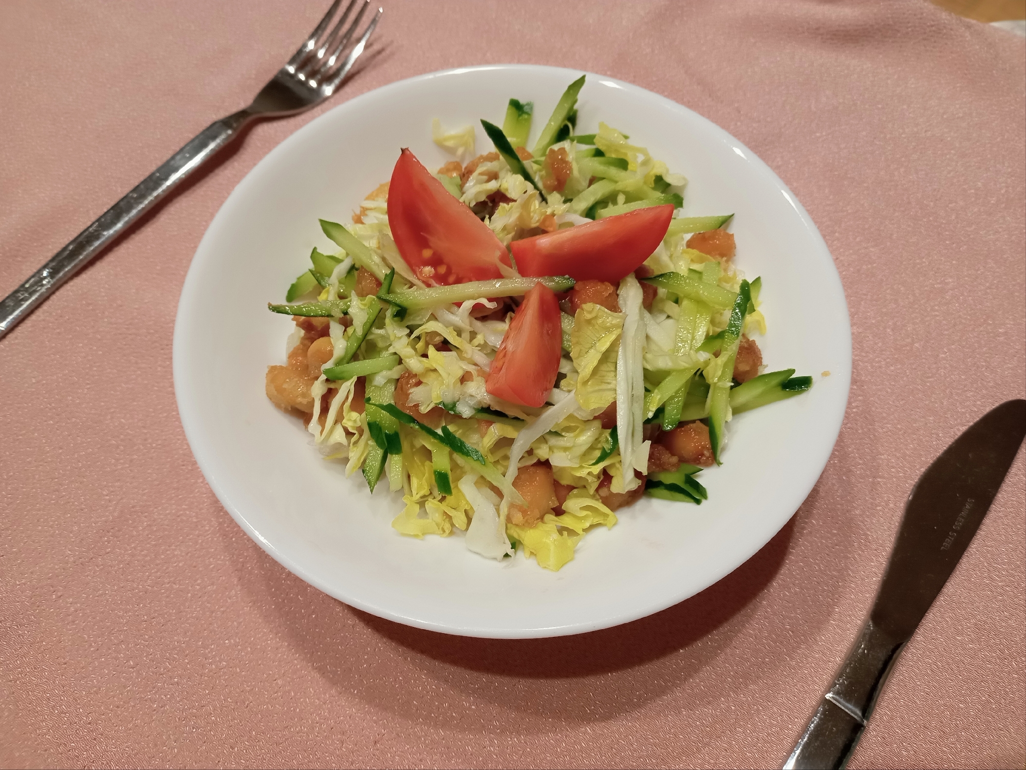 フライドビーンズのサラダ　大豆の水煮を使って