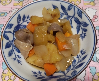 豚肉で作る肉じゃが