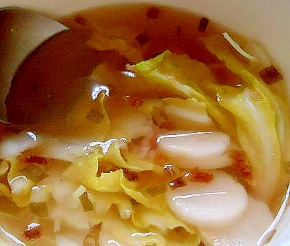 お吸い物の素で白菜スープ