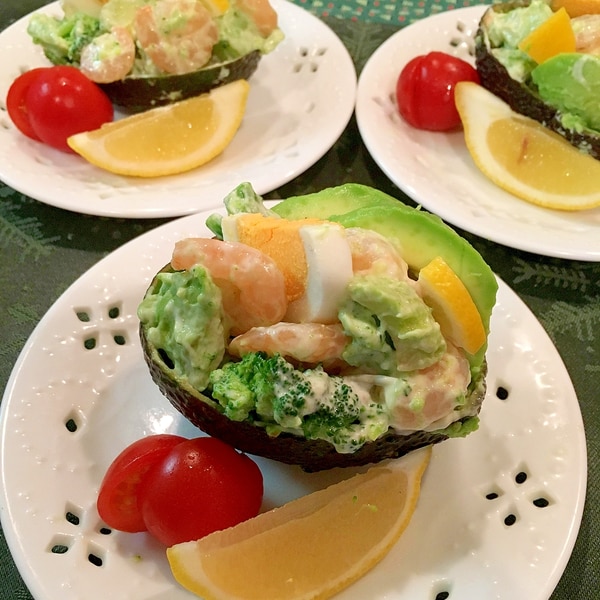 クリスマスに 簡単オシャレなアボカドサラダ レシピ 作り方 By もふ 楽天レシピ クリスマスに 簡単オシャレなアボカドサラダ レシピ 作り方 By もふ 楽天レシピ