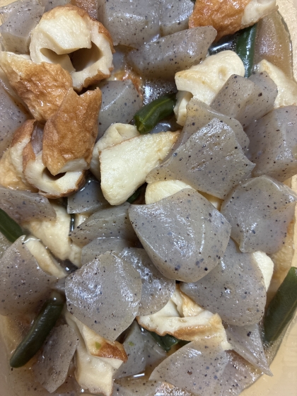 こんにゃくと竹輪と野菜の煮物
