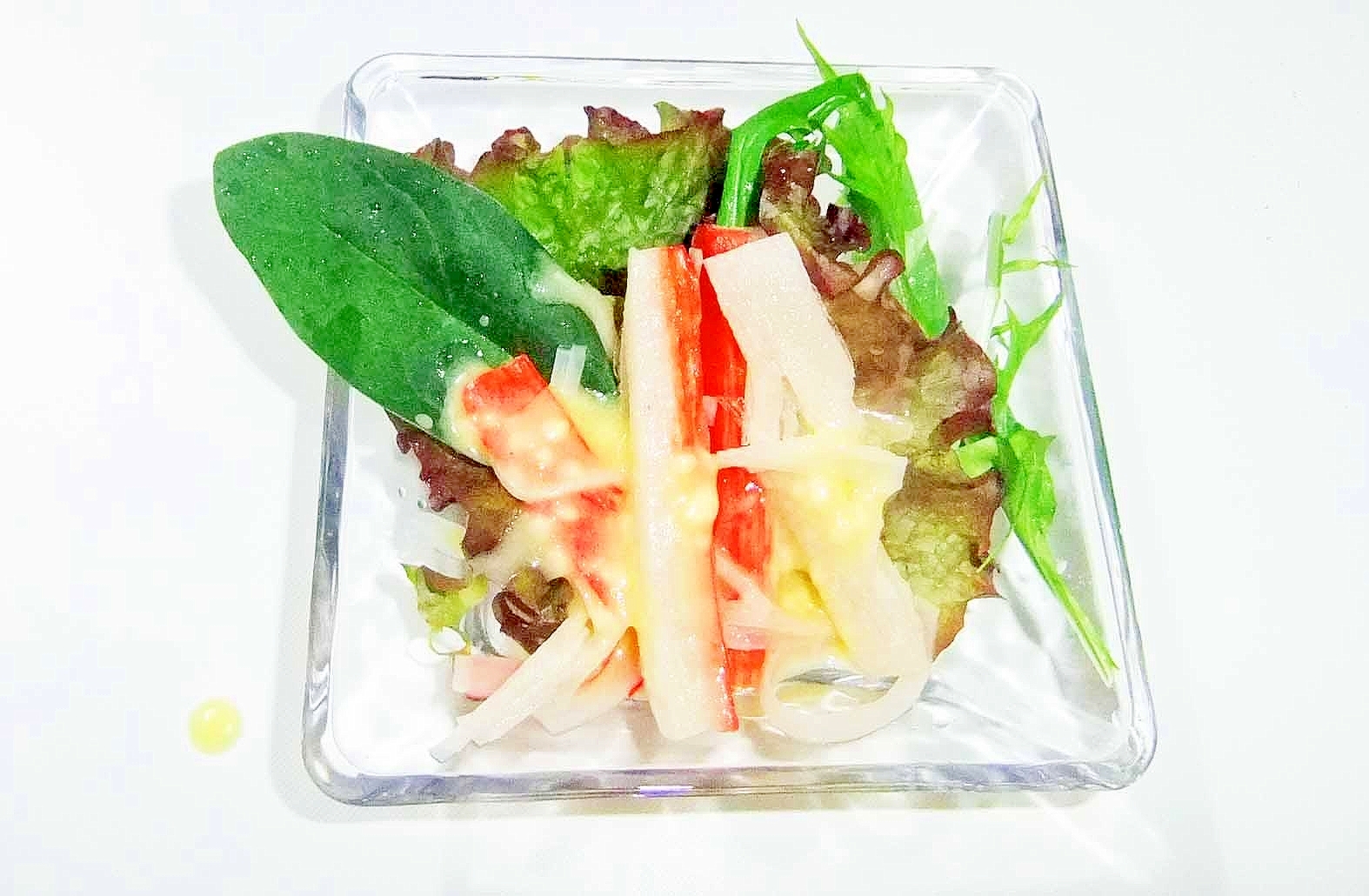 カニカマと野菜のサラダ